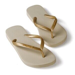 Hotmarzz Women Summer Beach Sandals Light Flip Flops Thongs BEIGE